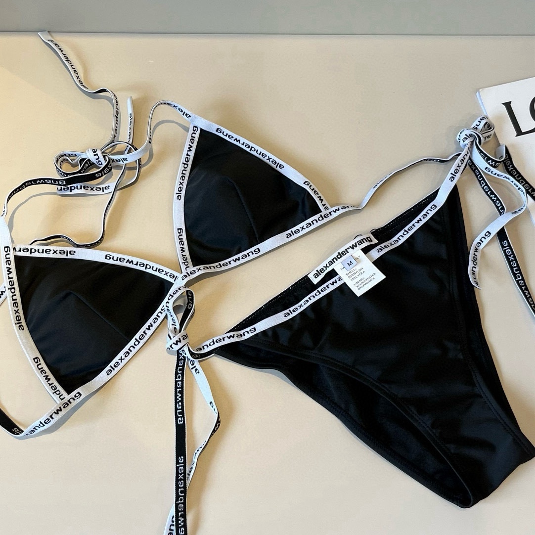 。
Alexanderwang新款分体比基尼👙，超级性感百搭，S M L XL