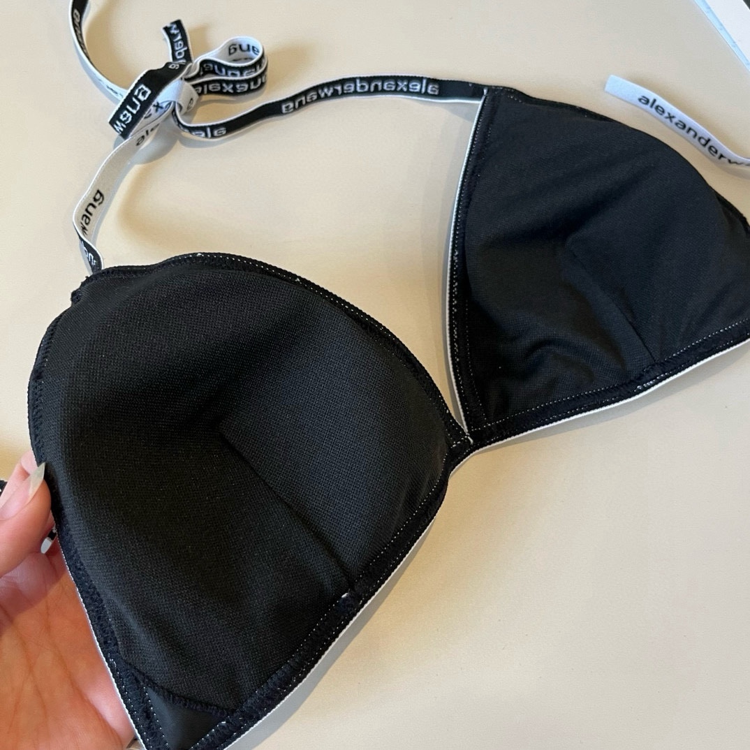 。
Alexanderwang新款分体比基尼👙，超级性感百搭，S M L XL