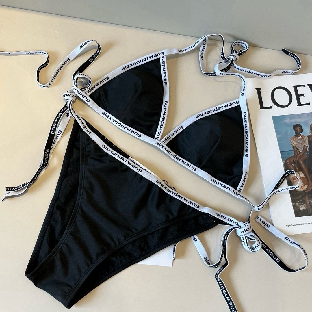 。
Alexanderwang新款分体比基尼👙，超级性感百搭，S M L XL