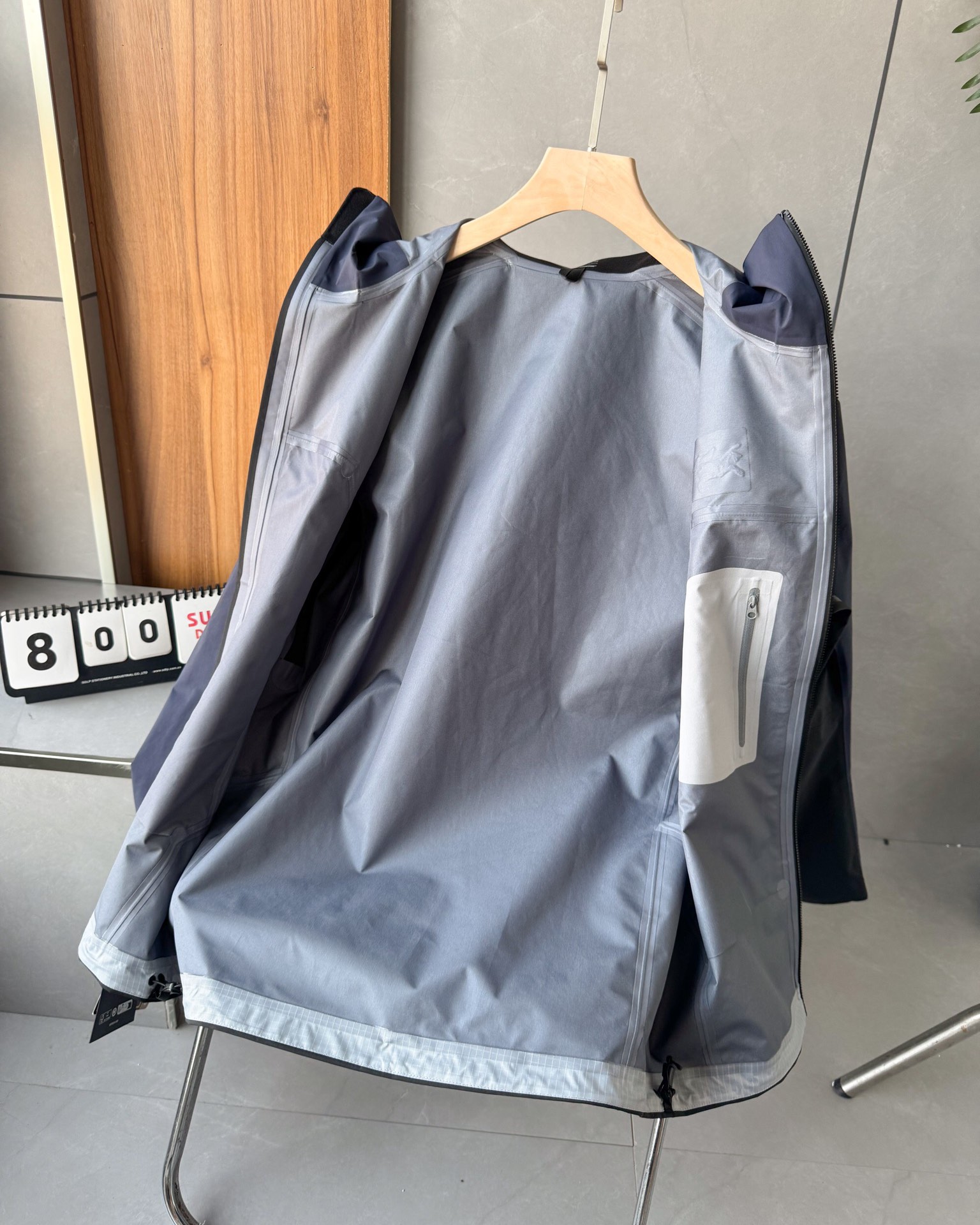  😍高端品质保证👍独家首发😘【高版本硬壳冲锋衣】
Arcteryx始祖鸟SONGTSAM松赞联名系列20