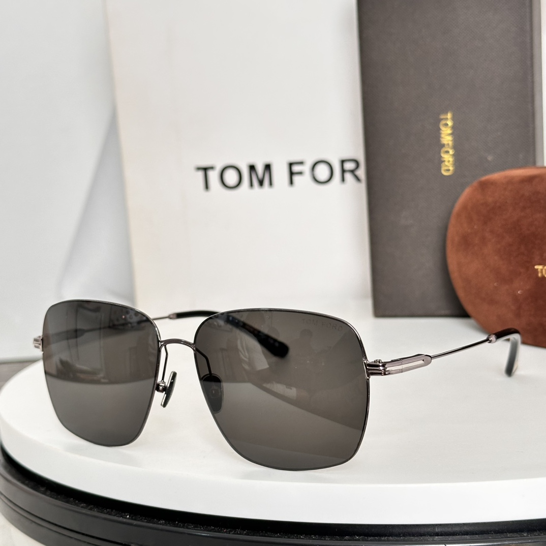  ‼️TOM FOR*官网原版一比一
FT0994，SIZE58□13-145
新款刚刚到货，这款眼镜在