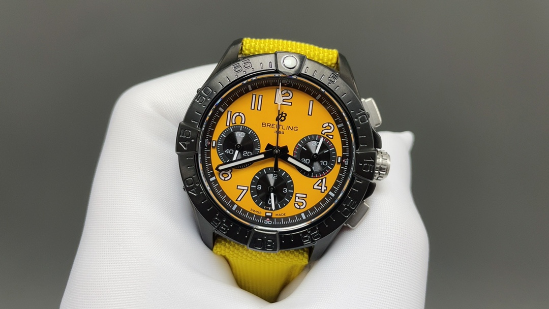 Breitling 百年灵，复仇者系列，重磅来袭