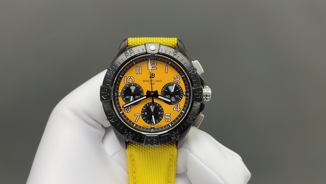 Breitling 百年灵，复仇者系列，重磅来袭