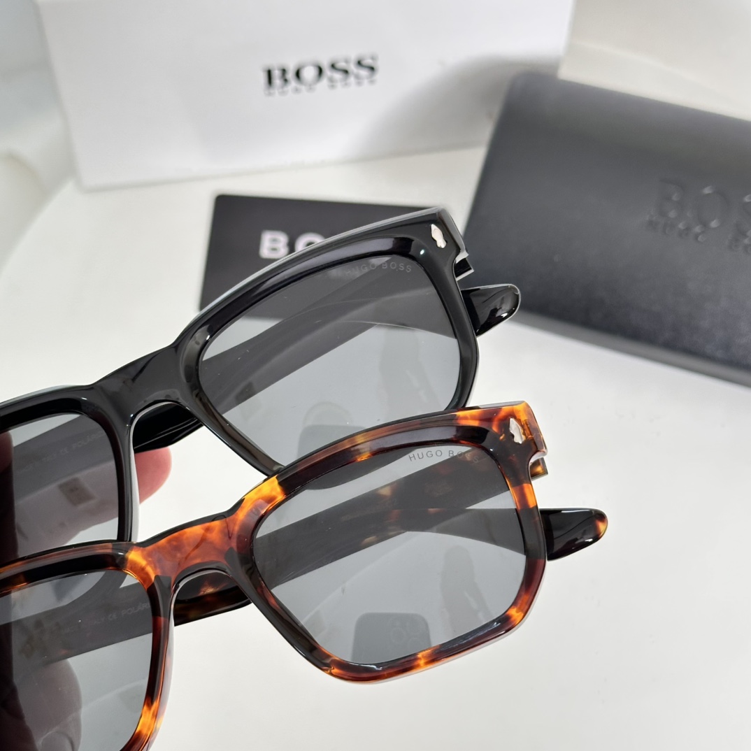 ‼️BOSS RTA-2006 Size：51口20-145 
太阳眼镜 🕶高品质 
不挑脸 火的狠 