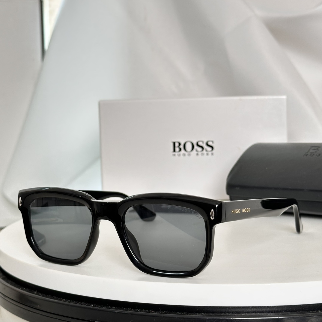  ‼️BOSS RTA-2006 Size：51口20-145 
太阳眼镜 🕶高品质 
不挑脸 火的狠 