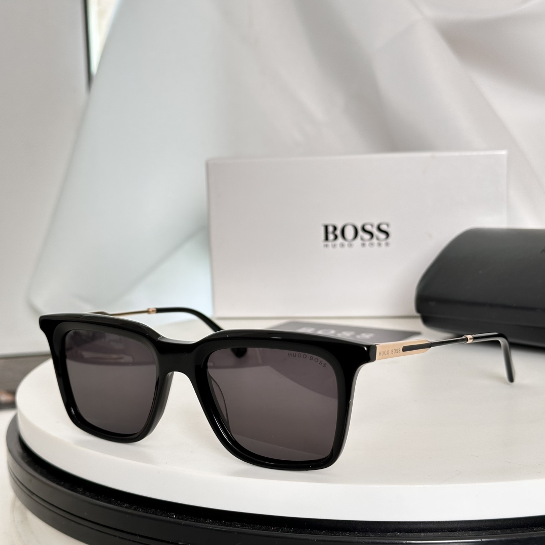  ‼️BOSS RTA-1210 Size：51口19-145 
太阳眼镜 🕶高品质 
不挑脸 火的狠 