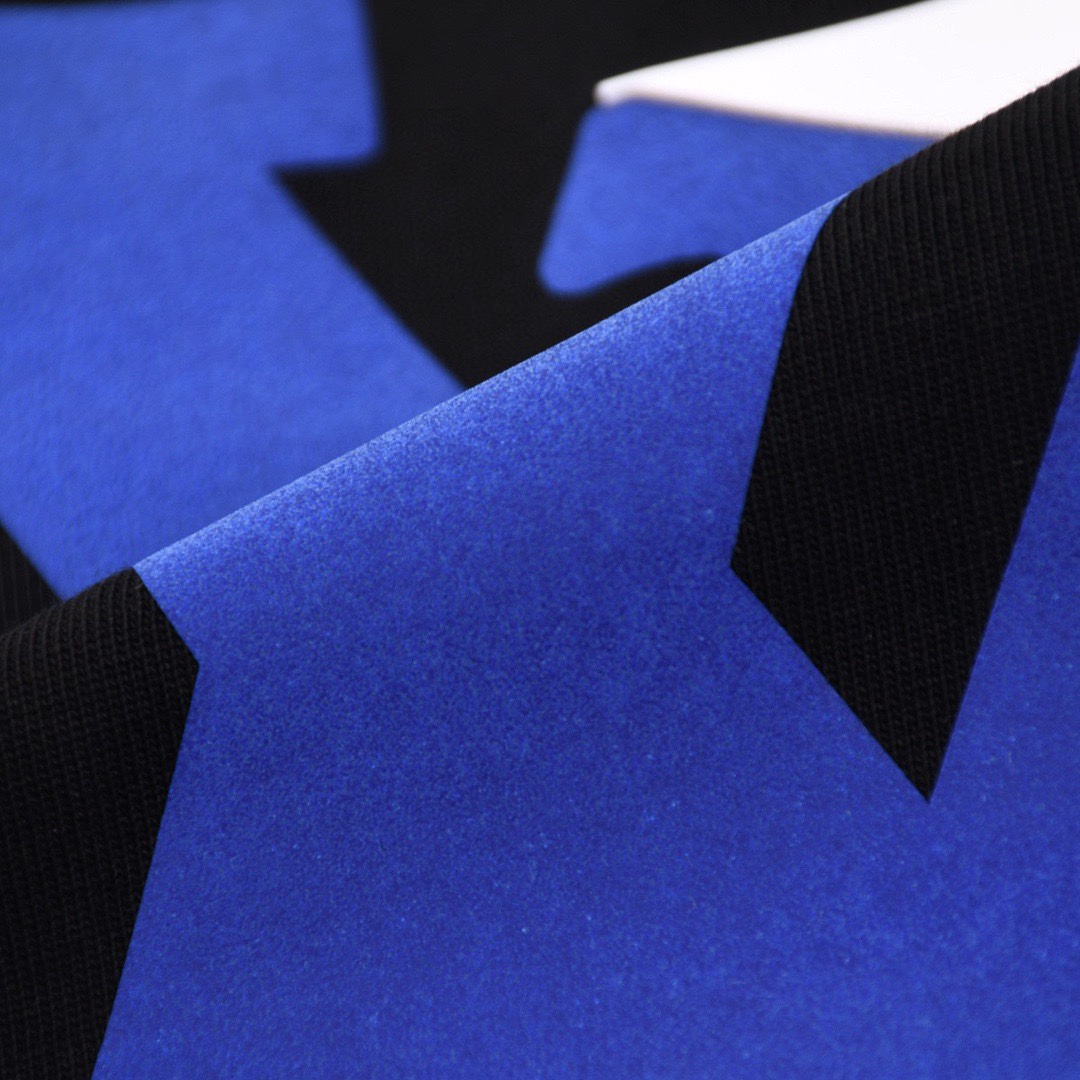 路易威登/Louis Vuitton 夏季新款 压胶印花字母撞色拼接圆领短袖T恤 白色/黑色