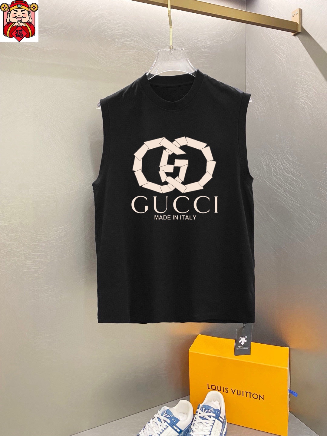 Gucci 品牌【GUCCI 古奇】2025夏季新品背心T袖 简约款式 任何人都可以轻松驾驶 进口定制丝光棉面料 手软舒适有型 吸汗透气