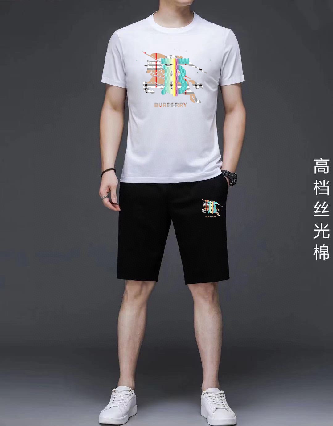 Burberry 品牌【BURBERRY 巴宝莉】 2025新款男士短袖短裤套装 销售 市面高端版本 手感细腻柔软 让你穿着更加舒适 立体裁剪版型超赞 尺码:M-5XL下单请报身高体重