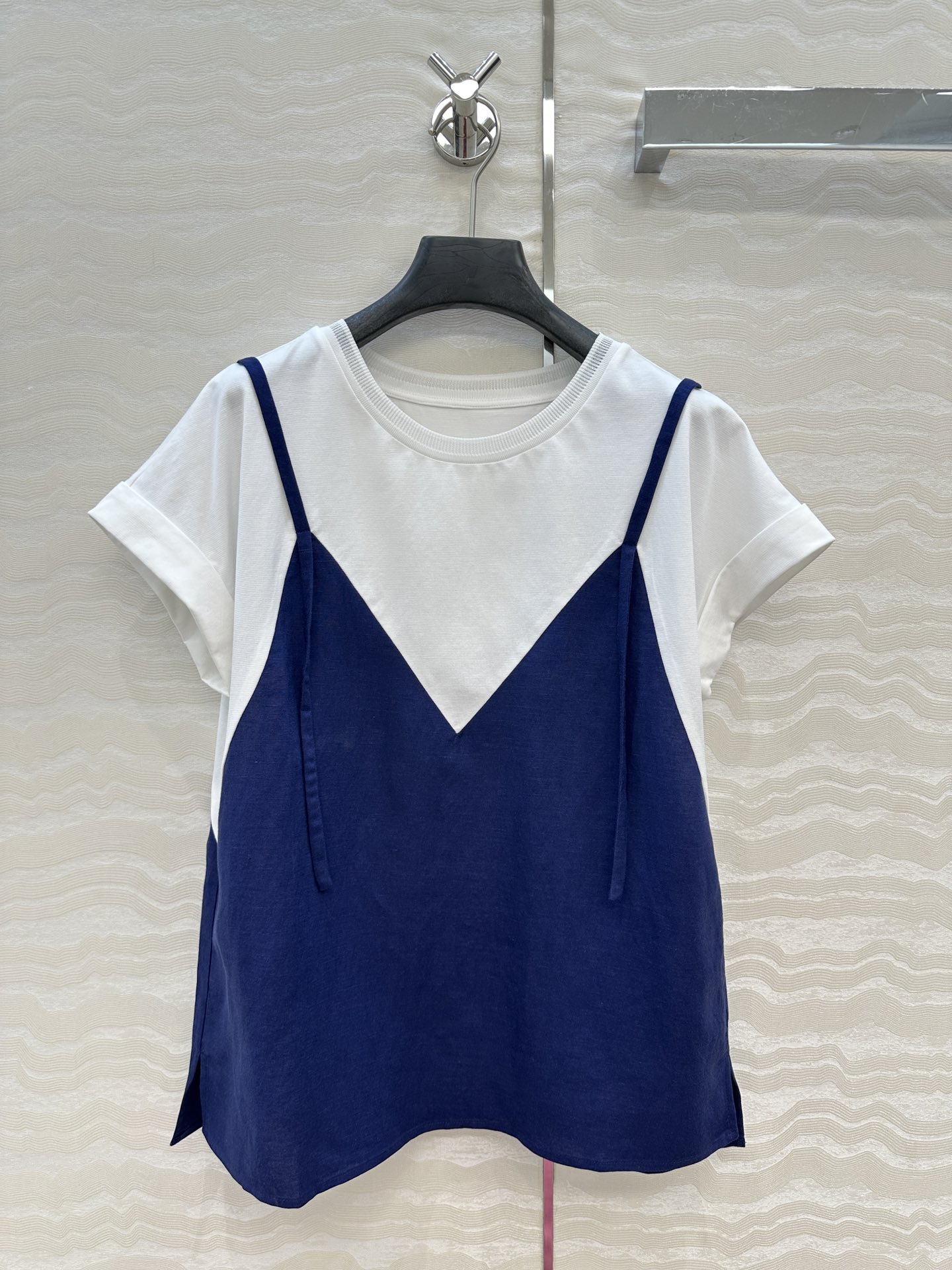 Fashion Review: P598 Women’s Package Dress with Imported Fabric and Detailed Design Pieces - 图片 1