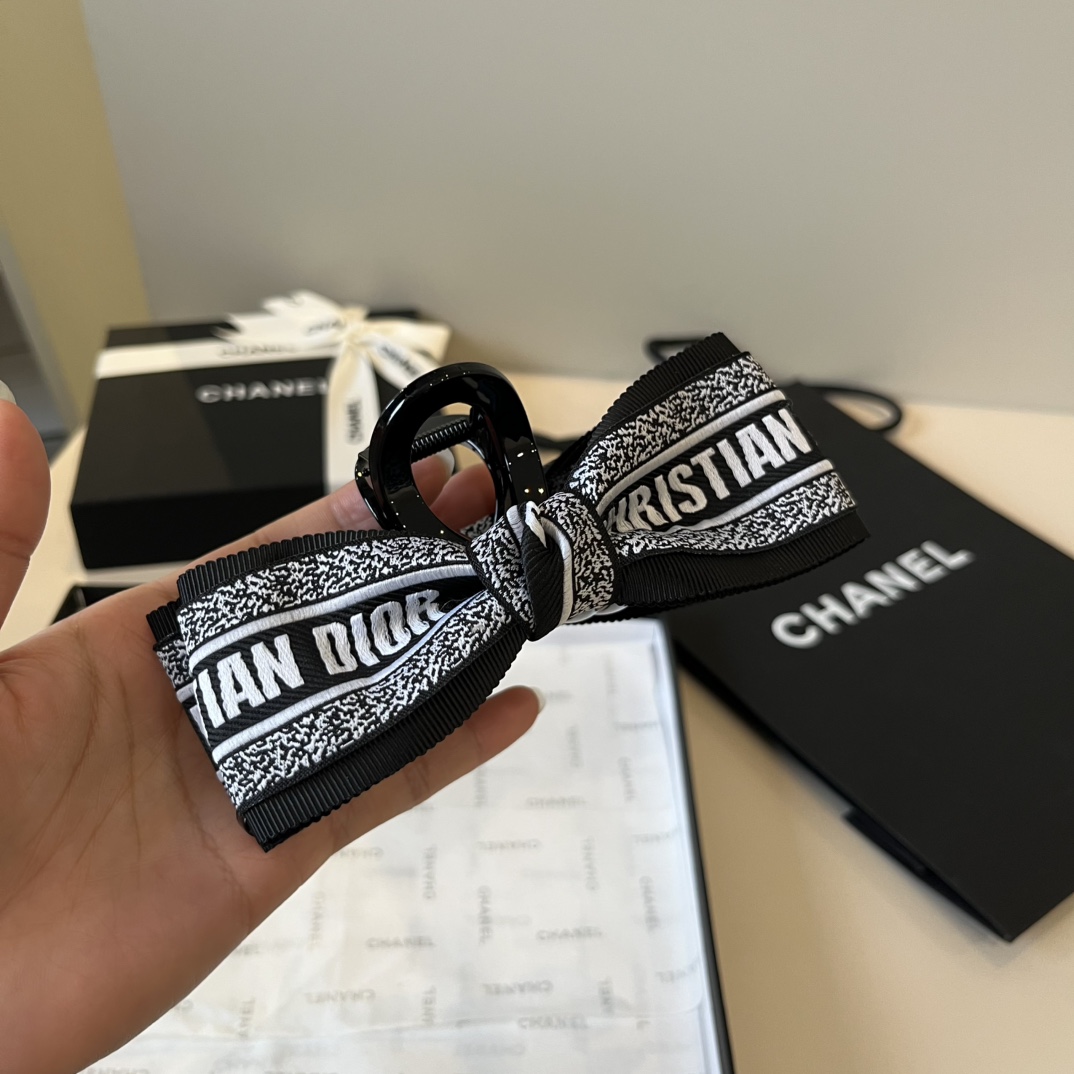 NO:367653,Dior new hairpin hairpins, hairpins, dior, hairpins19860909Dior新款发夹发夹,发夹,dior,hairpins,accessory