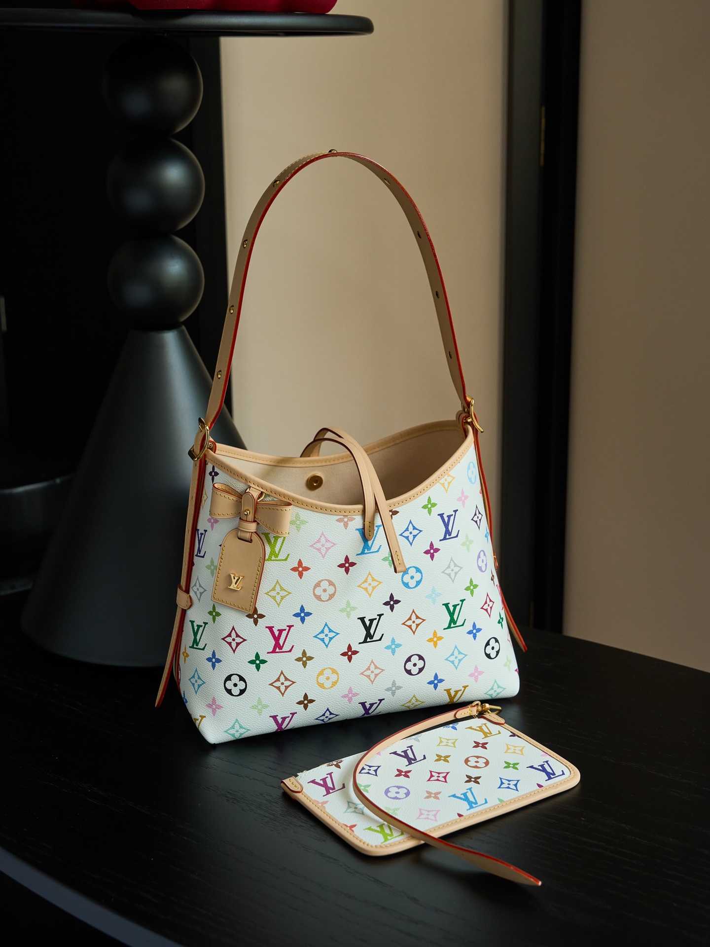 🔘Carryall TM blanco tricolor número de modelo: M13661 La serie de tres colores Carryall que más vale la pena comprar ~…