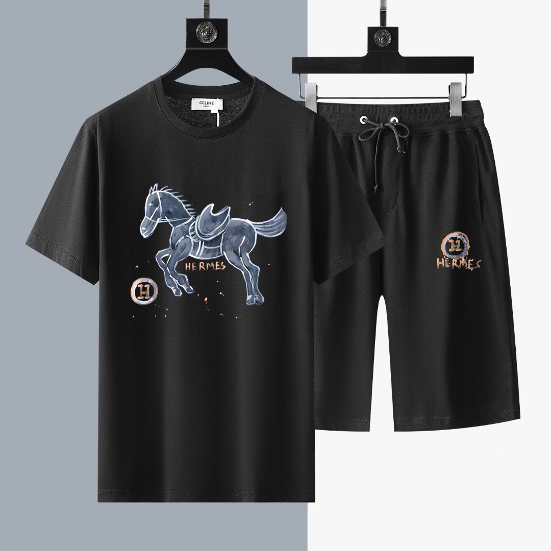 Hermès 品牌【HERMES 爱马仕】 2025新款男士短袖短裤套装 销售 市面高端版本 手感细腻柔软 让你穿着更加舒适 立体裁剪版型超赞 尺码:M-5XL下单请报身高体重