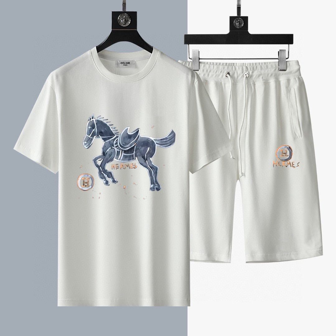Hermès 品牌【HERMES 爱马仕】 2025新款男士短袖短裤套装 销售 市面高端版本 手感细腻柔软 让你穿着更加舒适 立体裁剪版型超赞 尺码:M-5XL下单请报身高体重