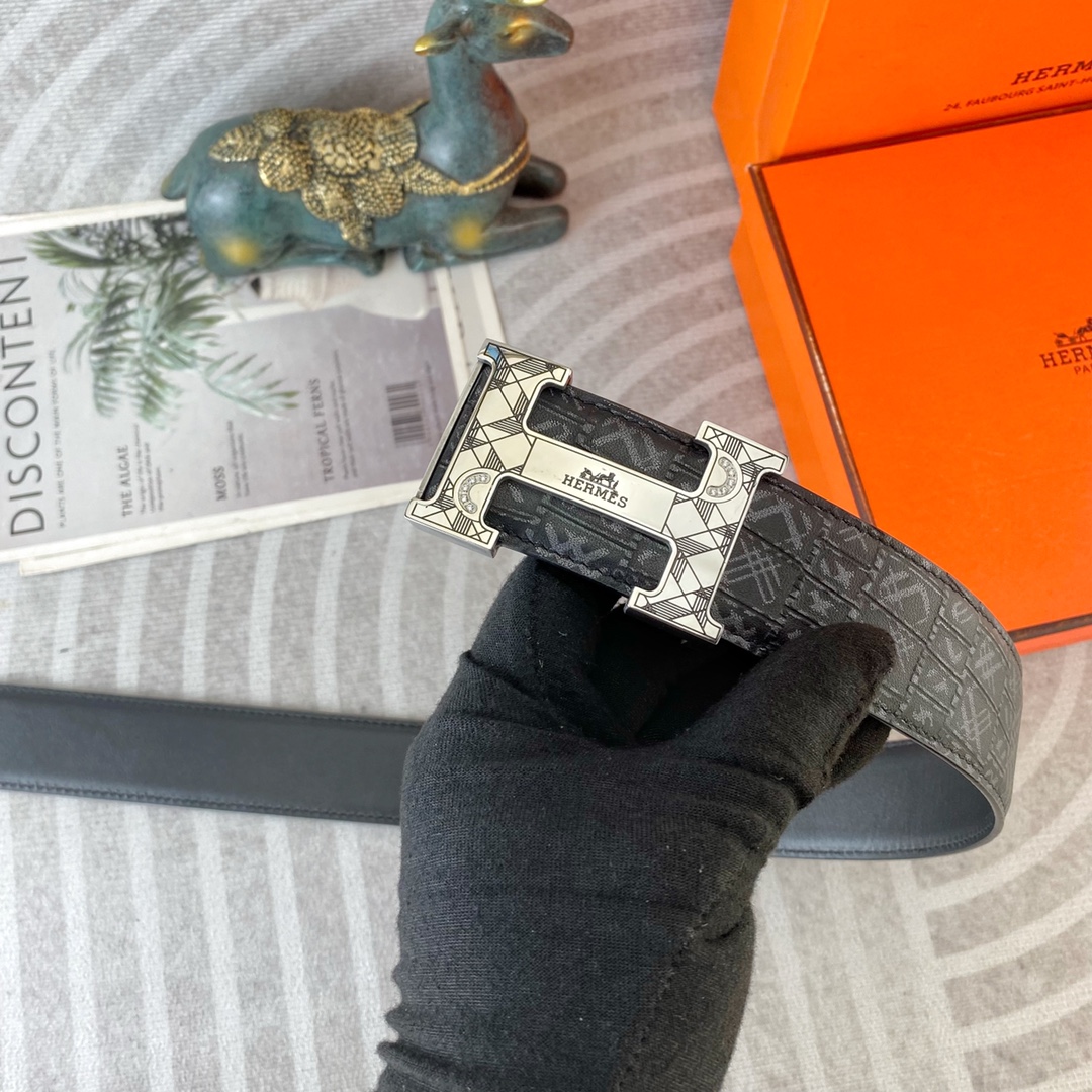 爱马仕💕 特种皮腰带系列 ，原厂五金精品不锈钢扣，手感柔软舒适 宽3.8CM。