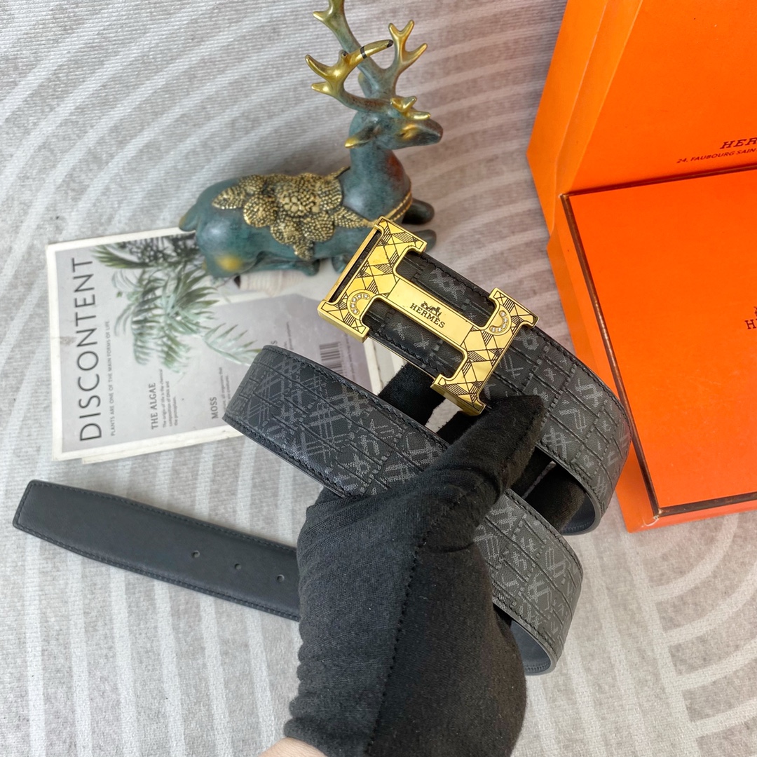 爱马仕💕 特种皮腰带系列 ，原厂五金精品不锈钢扣，手感柔软舒适 宽3.8CM。
