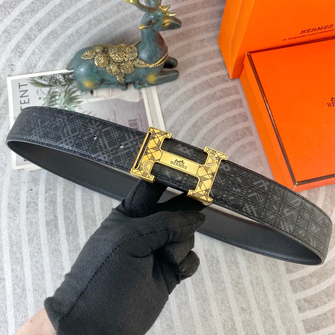 爱马仕💕 特种皮腰带系列 ，原厂五金精品不锈钢扣，手感柔软舒适 宽3.8CM。