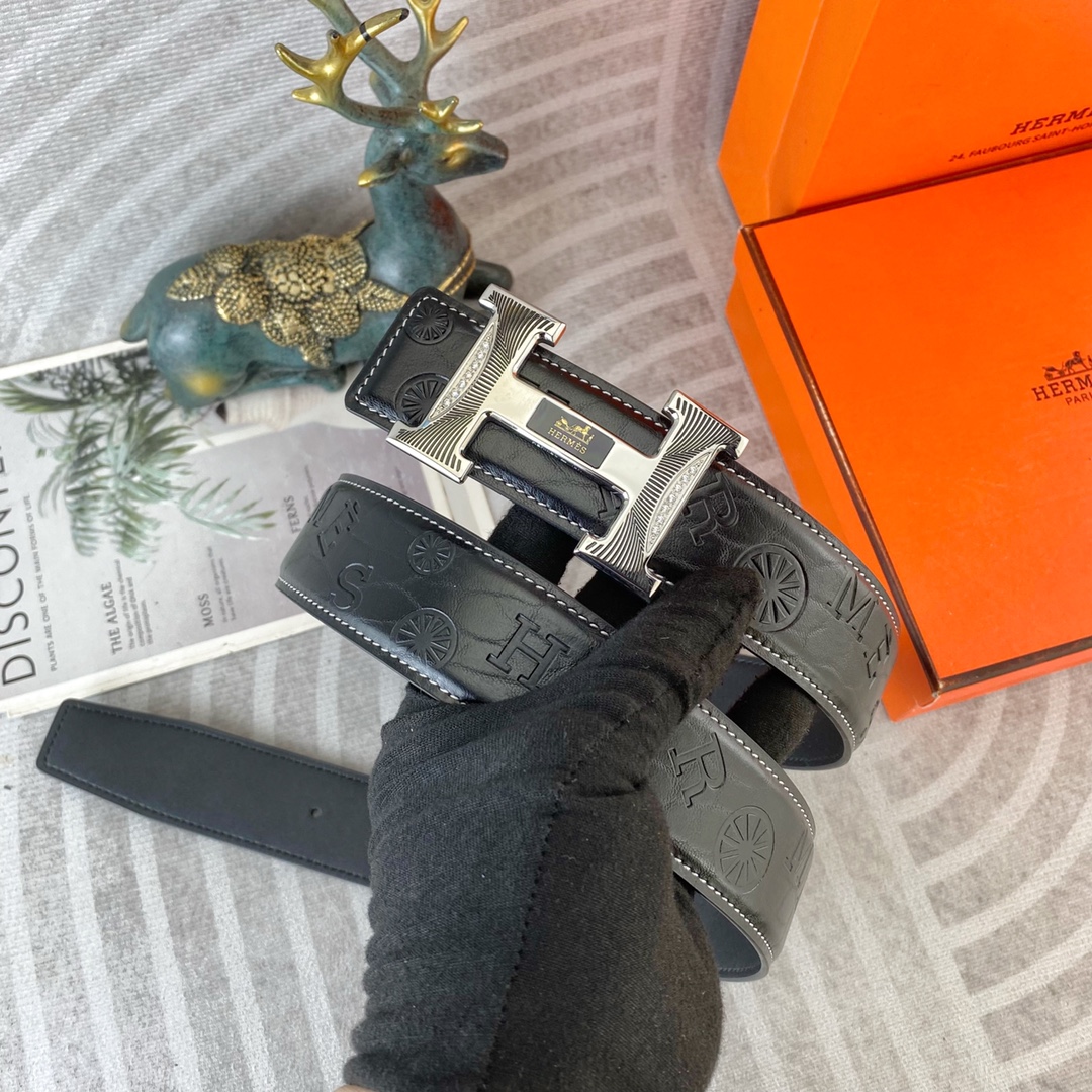 爱马仕💕 特种皮腰带系列 ，原厂五金精品不锈钢扣，手感柔软舒适 宽3.8CM。