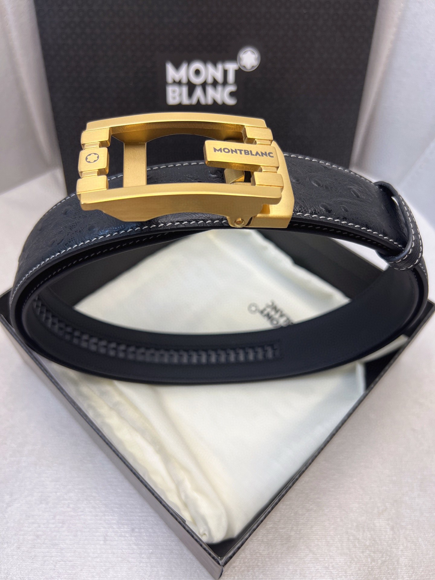 Italian Production: Premium One-Headed Oxen-Skin Automatic Belts