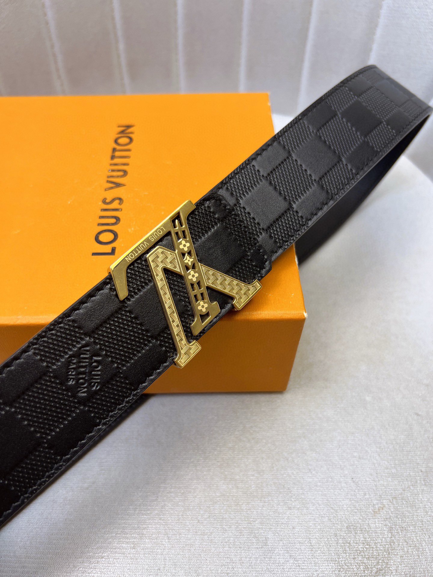 Luxury LV Belt: Original Oxen-Skin with Gold Knitted Design, Custom Leather, 4.0″ Width - 图片 4