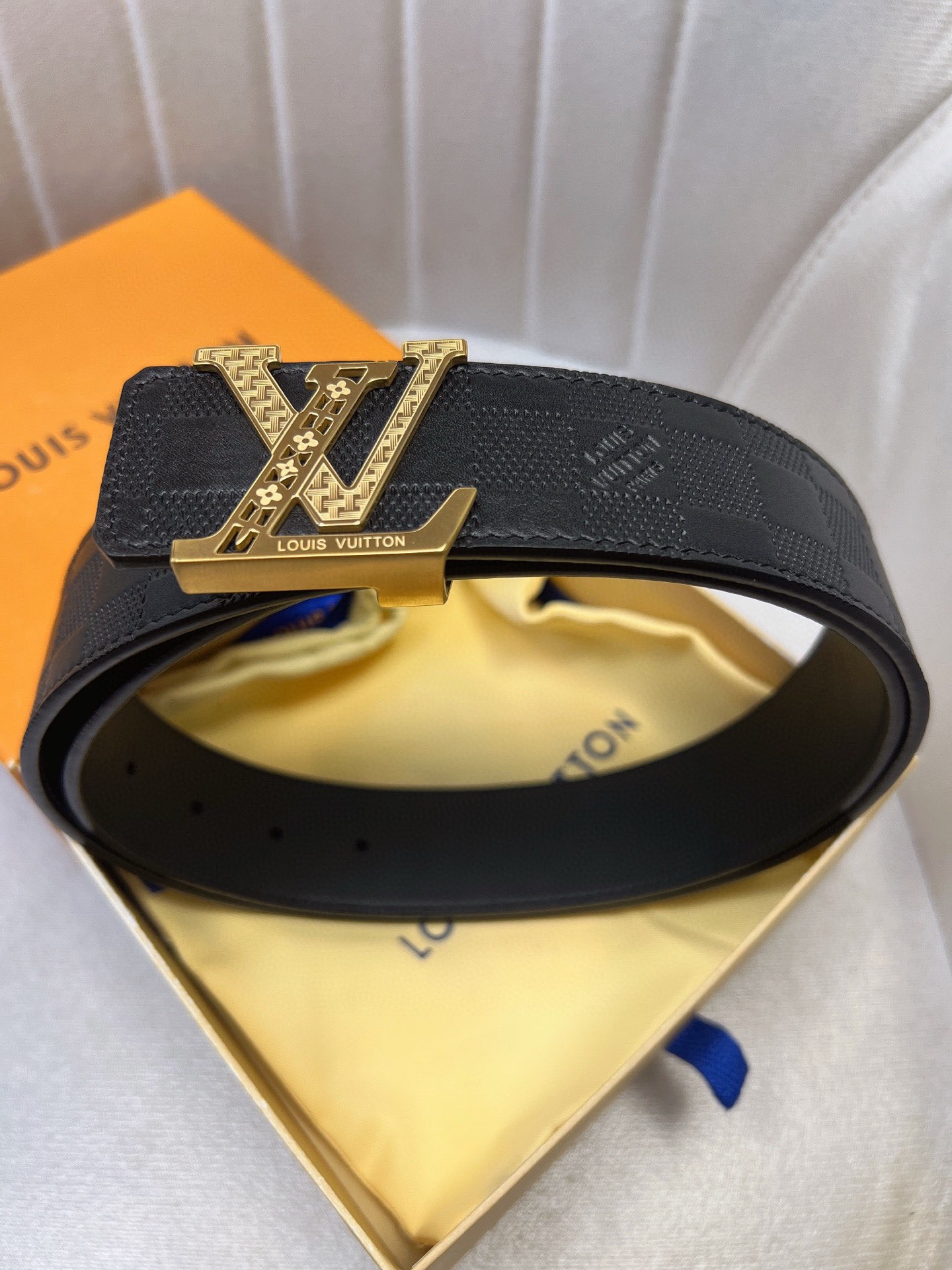 Luxury LV Belt: Original Oxen-Skin with Gold Knitted Design, Custom Leather, 4.0″ Width
