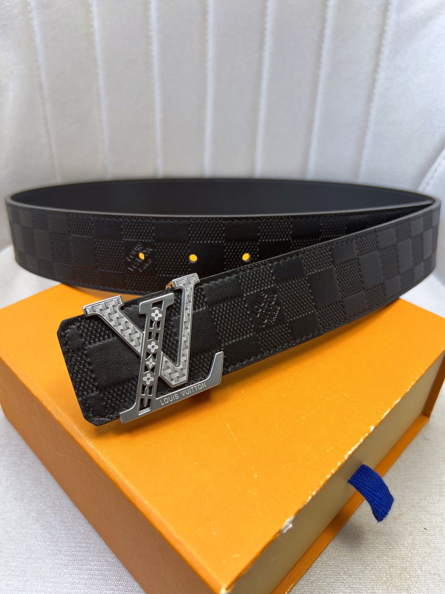 Luxury LV Belt with Gold Knitted Original Leather Custom Purchase Details - 图片 2