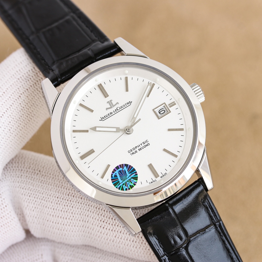 Jacker-LeCoultre Geophysical Observatory White Gold Watch with Super Nightlights