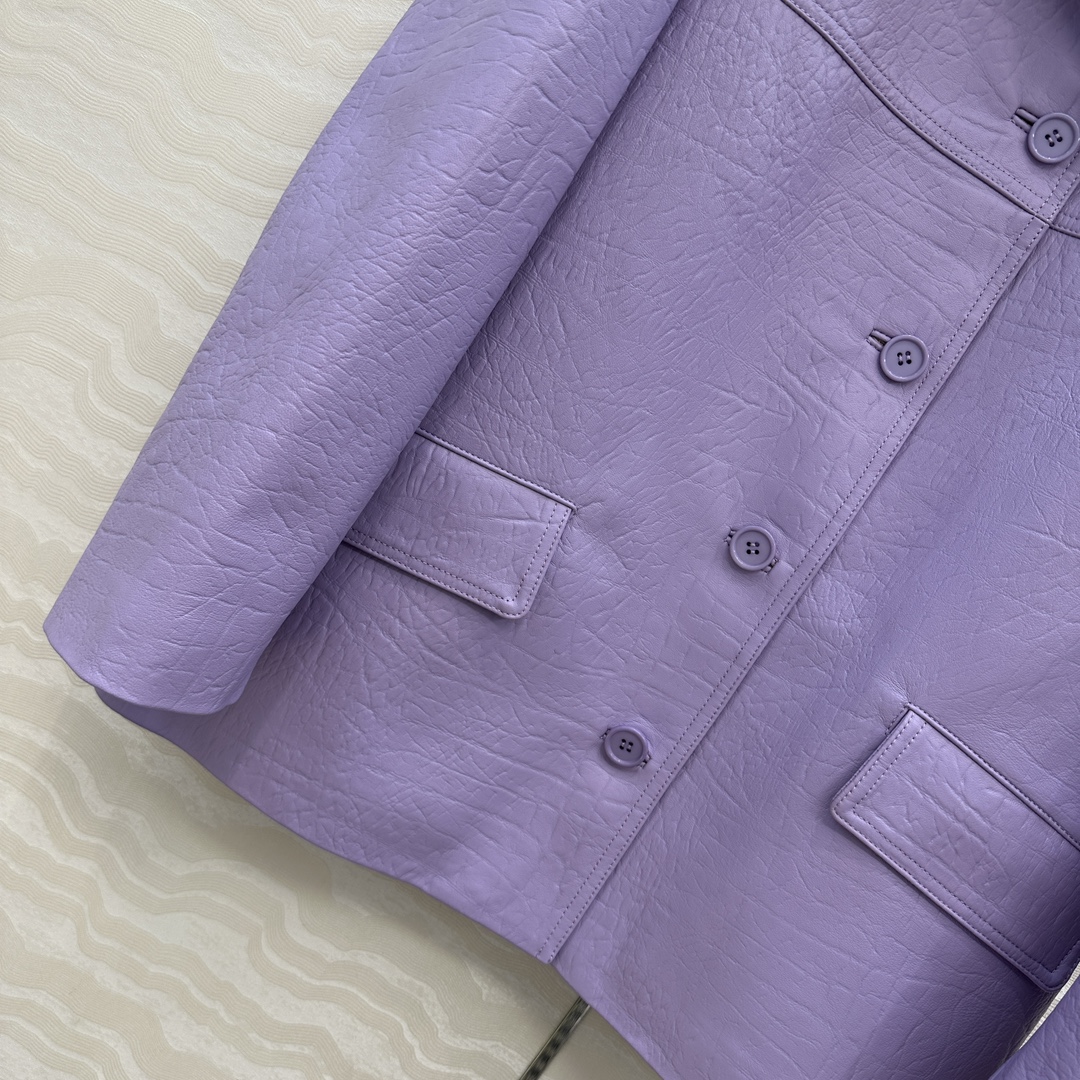 High-End Female Outfit P2208: Premium Quality, Custom-Made Sheep Skin, Retro Style - 图片 4