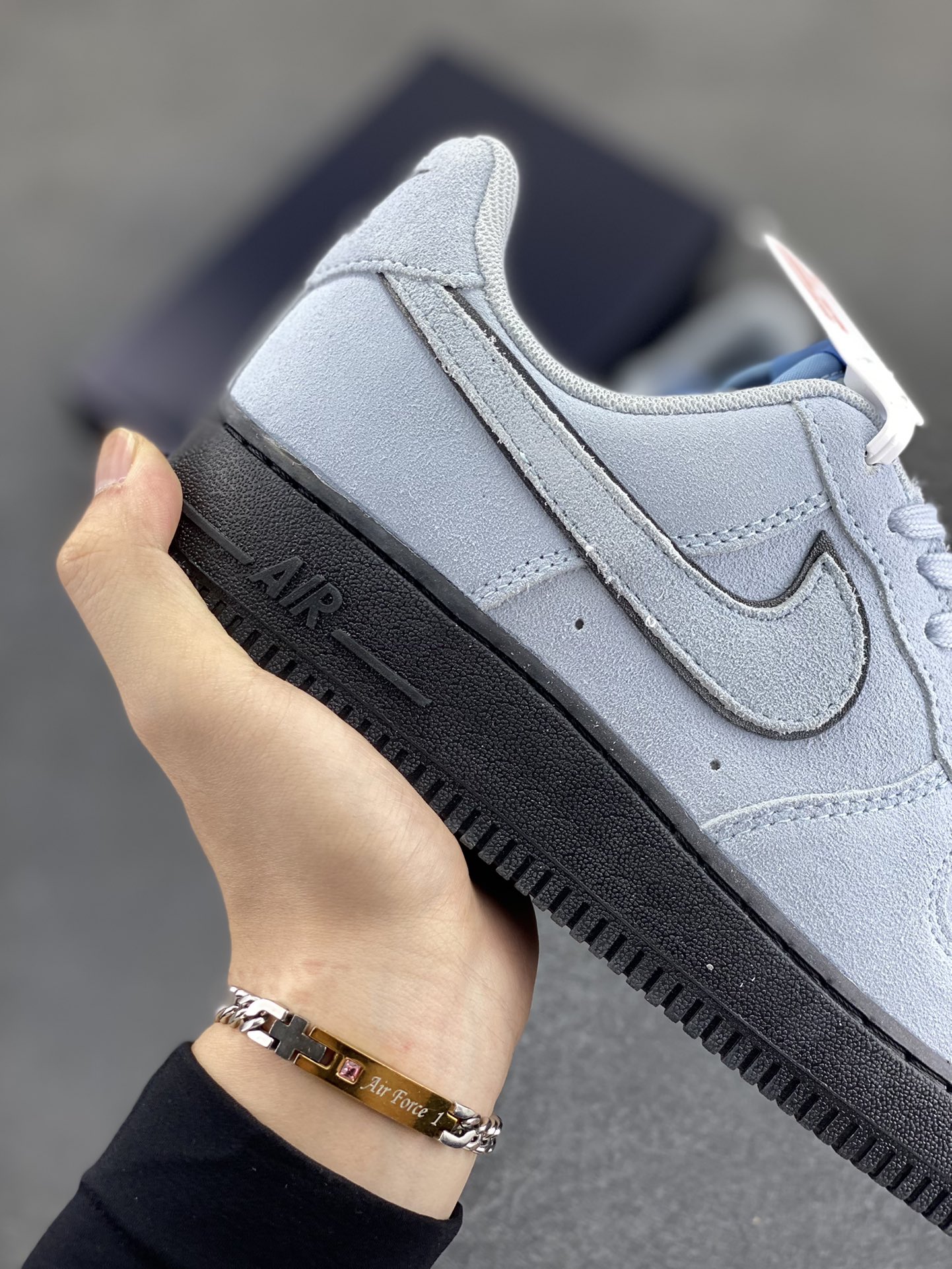 图片[6]-Nike Air Force 1 Low 军械蓝 空军一号低帮运动休闲板鞋 原楦头原纸板 打造纯正空军版型#专注外贸渠道 全掌内置蜂窝气垫 #原盒配件 原厂中底钢印、拉帮完美 货号：HQ1966-400 尺码：36 36.5 37.5 38 38.5 39 40 40.5 41 42 42.5 43 44 44.5 45-选品中心