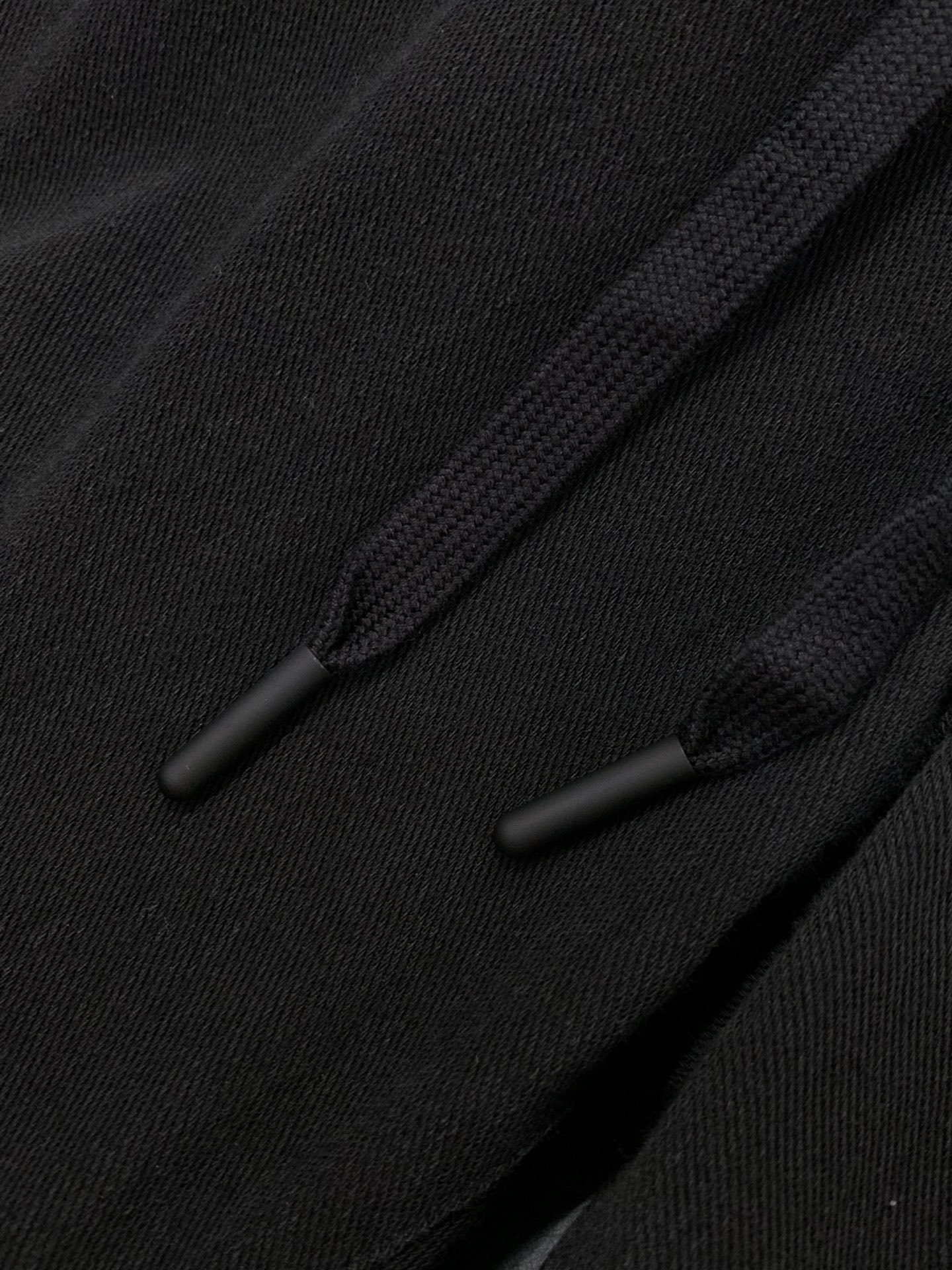 “Alexander Wang Spring 2025 Collection: Synchronised Cabinets, Fashion Pants, High-Grade Tops” - 图片 6