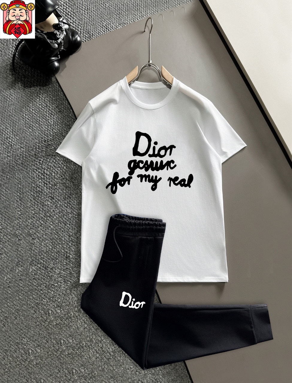 Dior DIOR 迪奥 (胖子福音) 2025 世界知名奢侈品牌