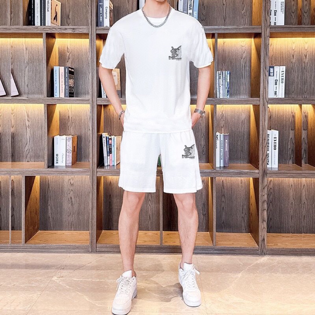 Saint Laurent 品牌【YSL圣罗兰】 2025新款男士短袖短裤套装 销售 市面高端版本 手感细腻柔软 让你穿着更加舒适 立体裁剪版型超赞 尺码:M-5XL下单请报身高体重