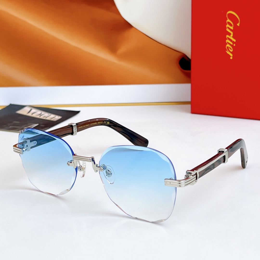  Cartier
MOD：CT0520S
Size：60口19 145
🔝🔝