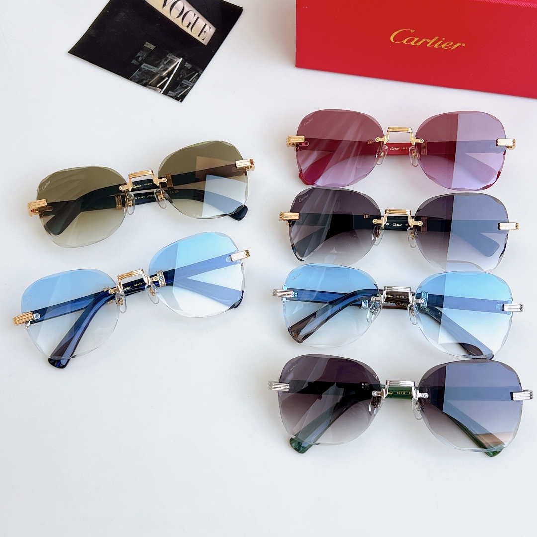  Cartier
MOD：CT0520S
Size：60口19 145
🔝🔝