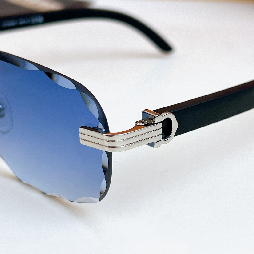  Cartier
MOD：CT0526S
Size：59口17 140
🔝🔝