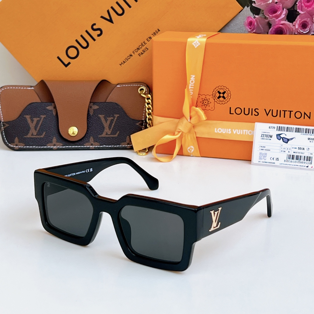  新品
Louis Vuitto*
MOD：Z2701 Z2702 Z2703 Z2704 Z2705 