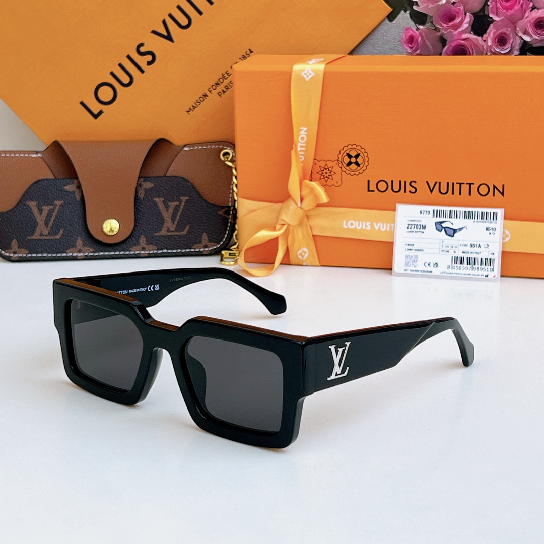  新品
Louis Vuitto*
MOD：Z2701 Z2702 Z2703 Z2704 Z2705 