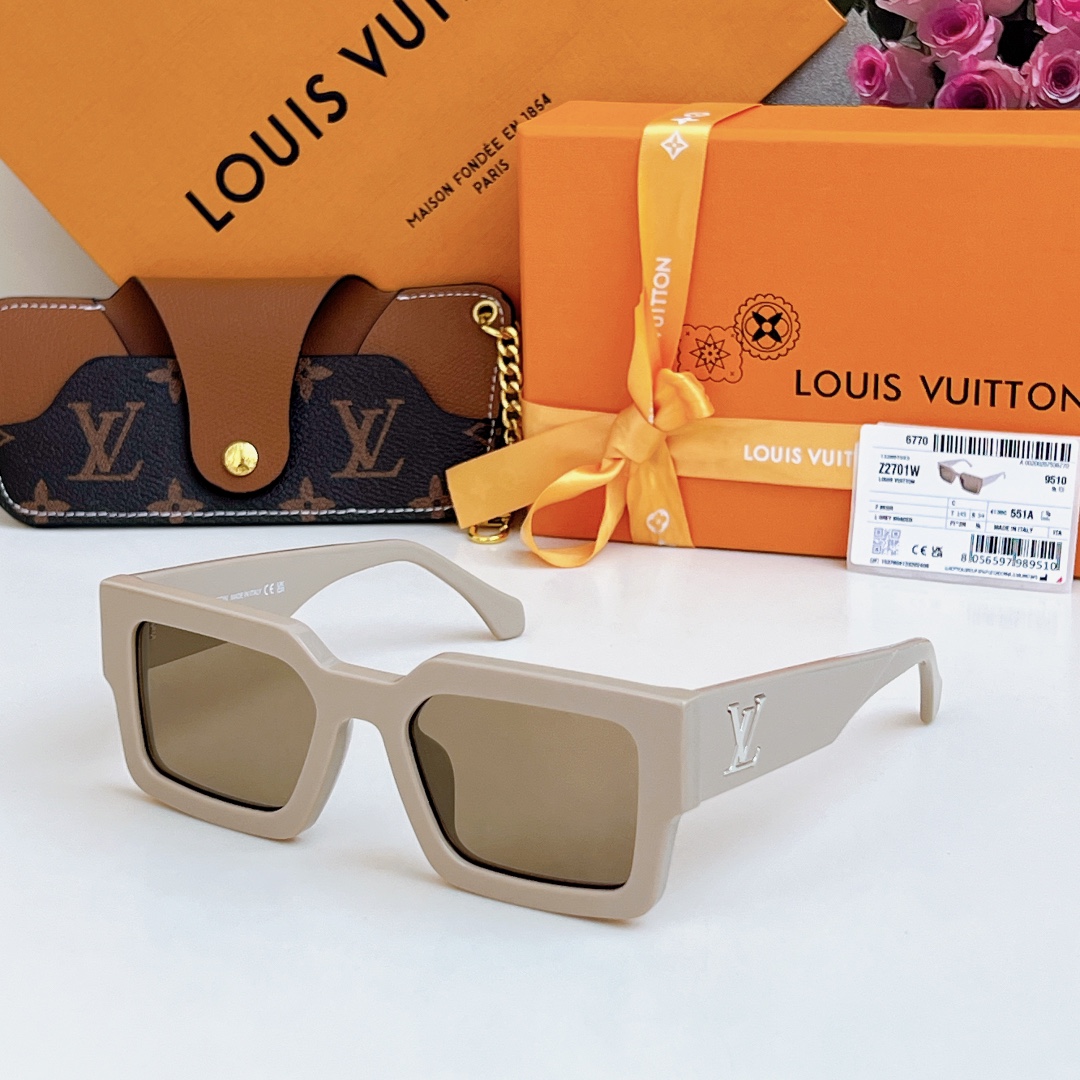  新品
Louis Vuitto*
MOD：Z2701 Z2702 Z2703 Z2704 Z2705 