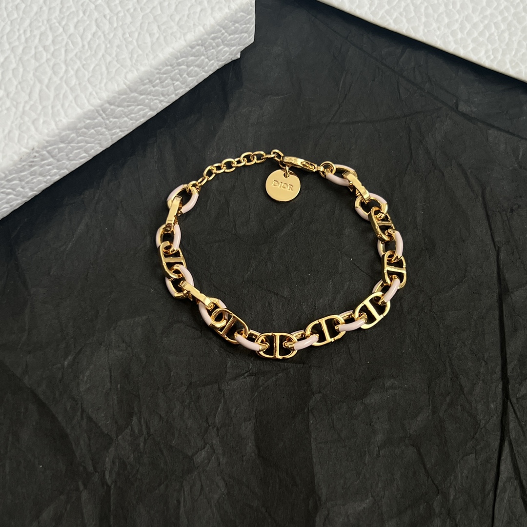 】👑Dior 迪奥  手链 精选原版一致 黄铜材质 甜美气质高雅。