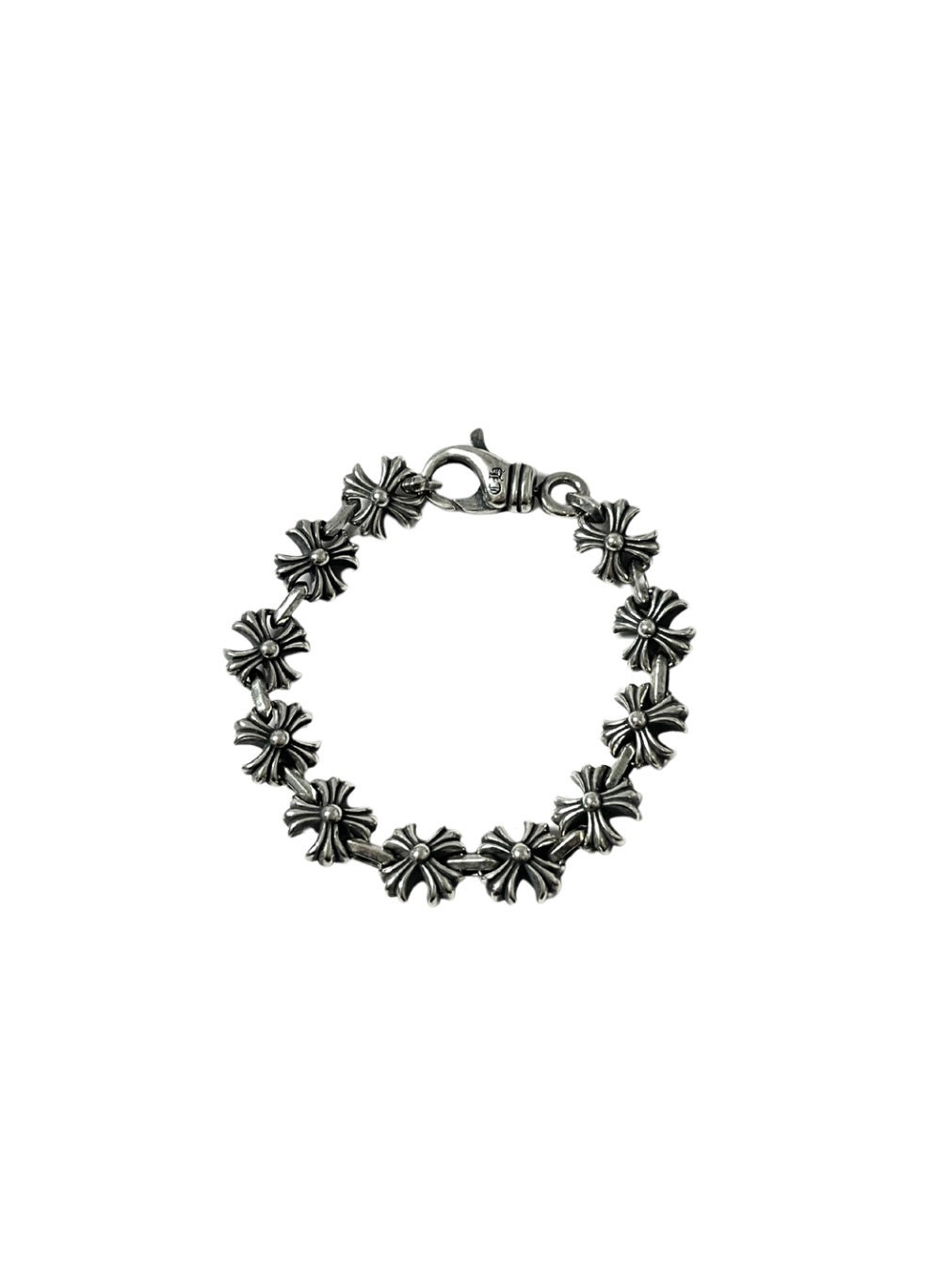 115P 𝐂𝐡𝐫𝐨𝐦𝐞 𝐡𝐞𝐚𝐫𝐭𝐬 Pulsera de cruz lateral con dijes, estilo personal y de moda, se ve genial puesta, unise…