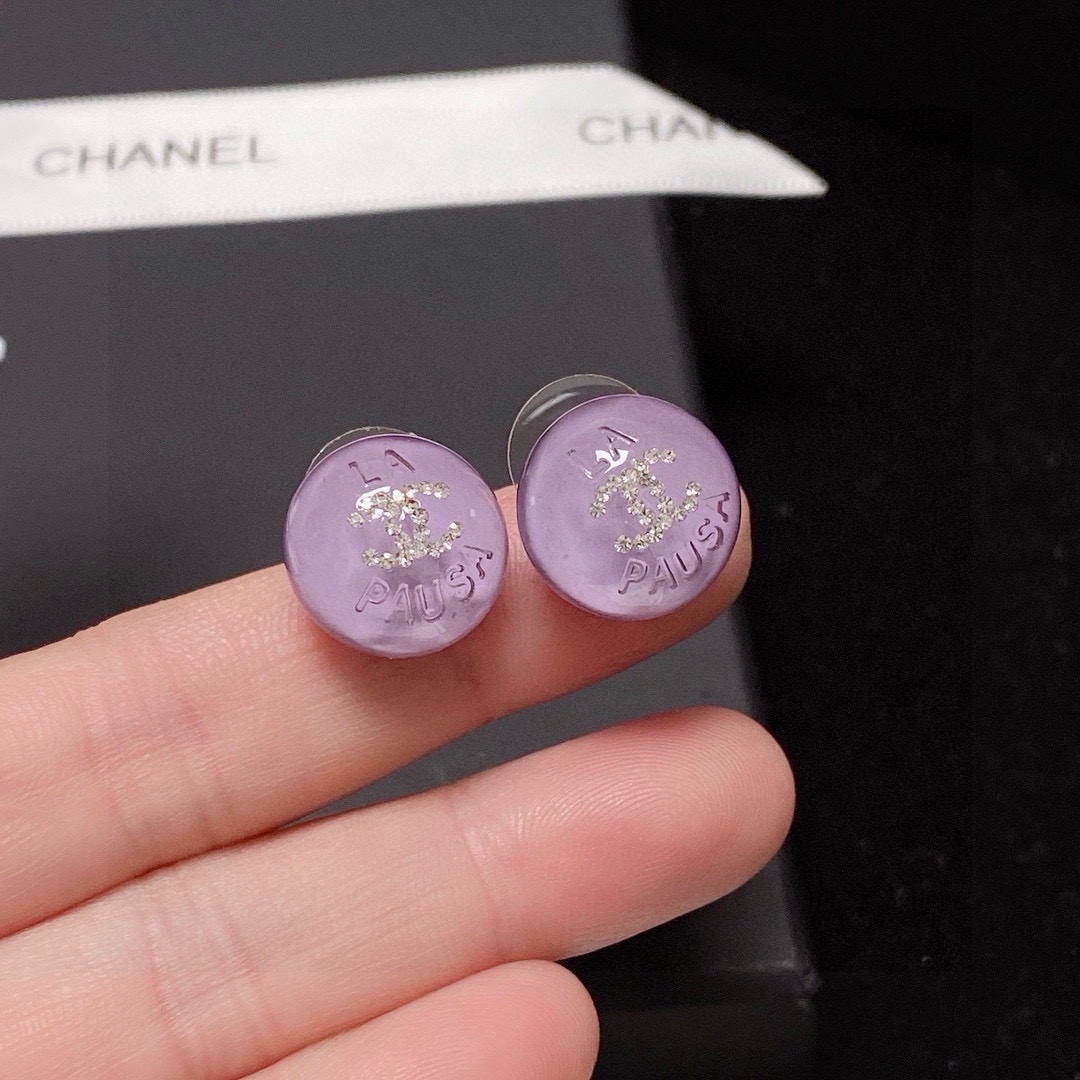 Chanel 香奶奶 紫色水晶微镶钻耳钉 双C
