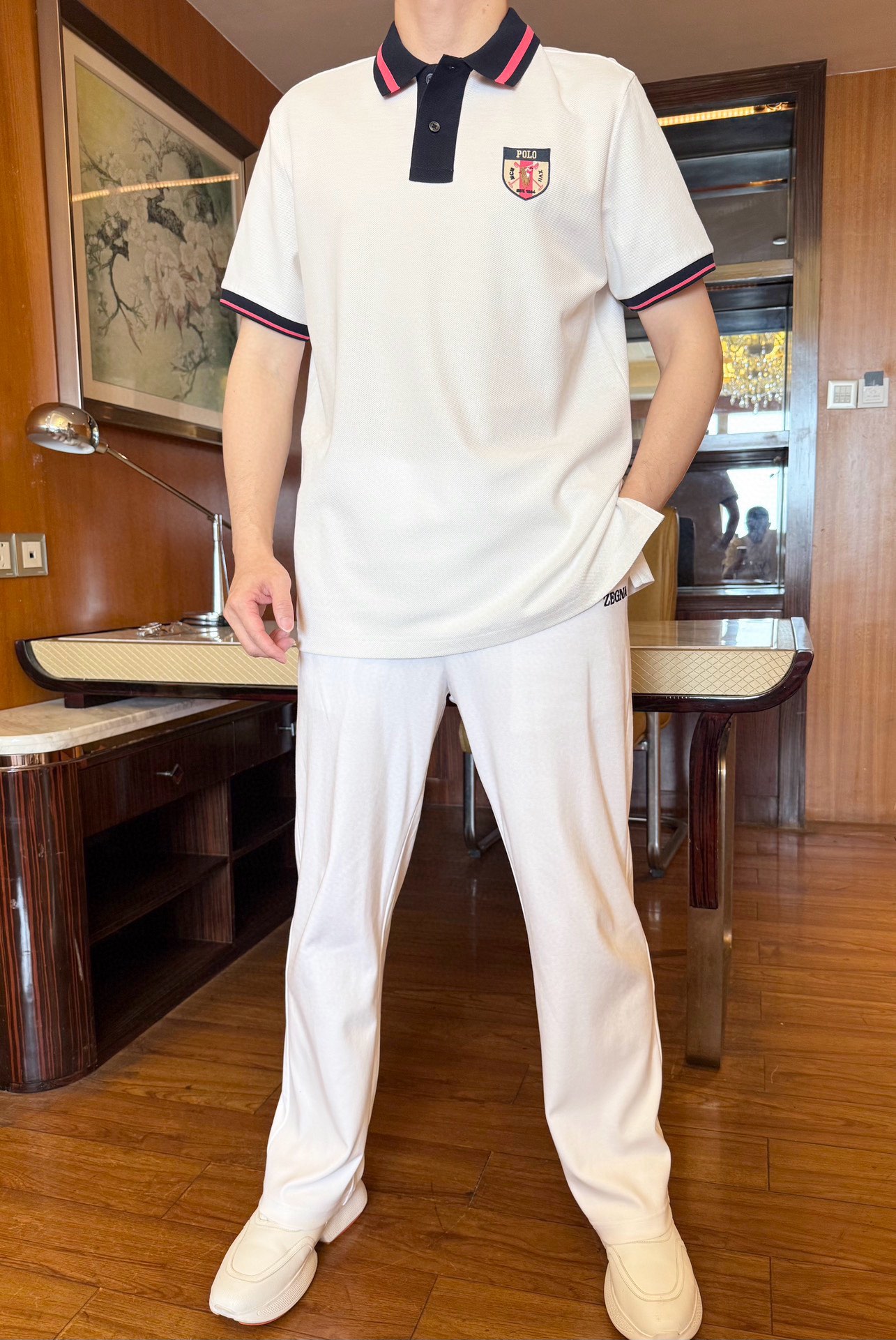 NO:441933,Paul - The latest hot-selling Polo in the 2025 counter is shipped, and the most popular items in the London counter are sold!  Selected Italian imported bead flooring fabrics with the latest designs, the brand logo medals on the chest show taste, business and casual boutique. Size: 48-56 (model 173/130 wears 48 sizes, with Hong Kong Lane Crawford gift box packaging), alexander wang19860909保罗-2025专柜最新爆款Polo出货 伦敦专柜热销单品！精选意大利进口珠地棉面料搭配最新的设计,胸口的品牌标志勋章彰显品味 商务休闲精品.尺码:48-56（模特173/130穿48码,配香港连卡佛礼盒包装）,,alexander wang,Men's clothing