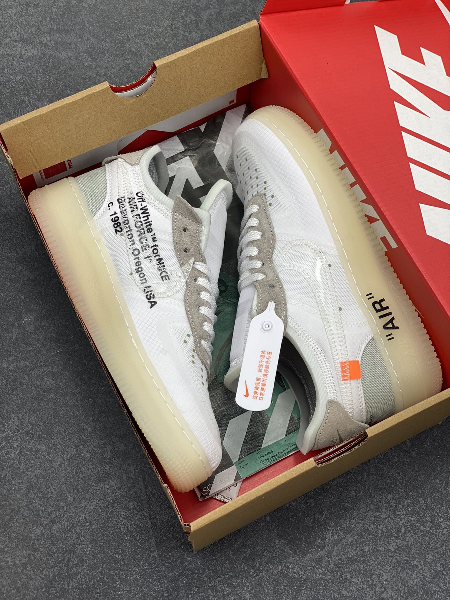 图片[9]-OFF-WHITE x NK Air Force 1 OW联名空军一号黑白#环保尼龙原配鞋带。柔软、弹性十足的缓震性能和出色的中底设计，横跨复古与现代的外型结合，造就出风靡全球三十多年的Force 1。 货号：AO4606-100 尺码：36 36.5 37.5 38 38.5 39 40 40.5 41 42 42.5 43 44 44.5 45-选品中心