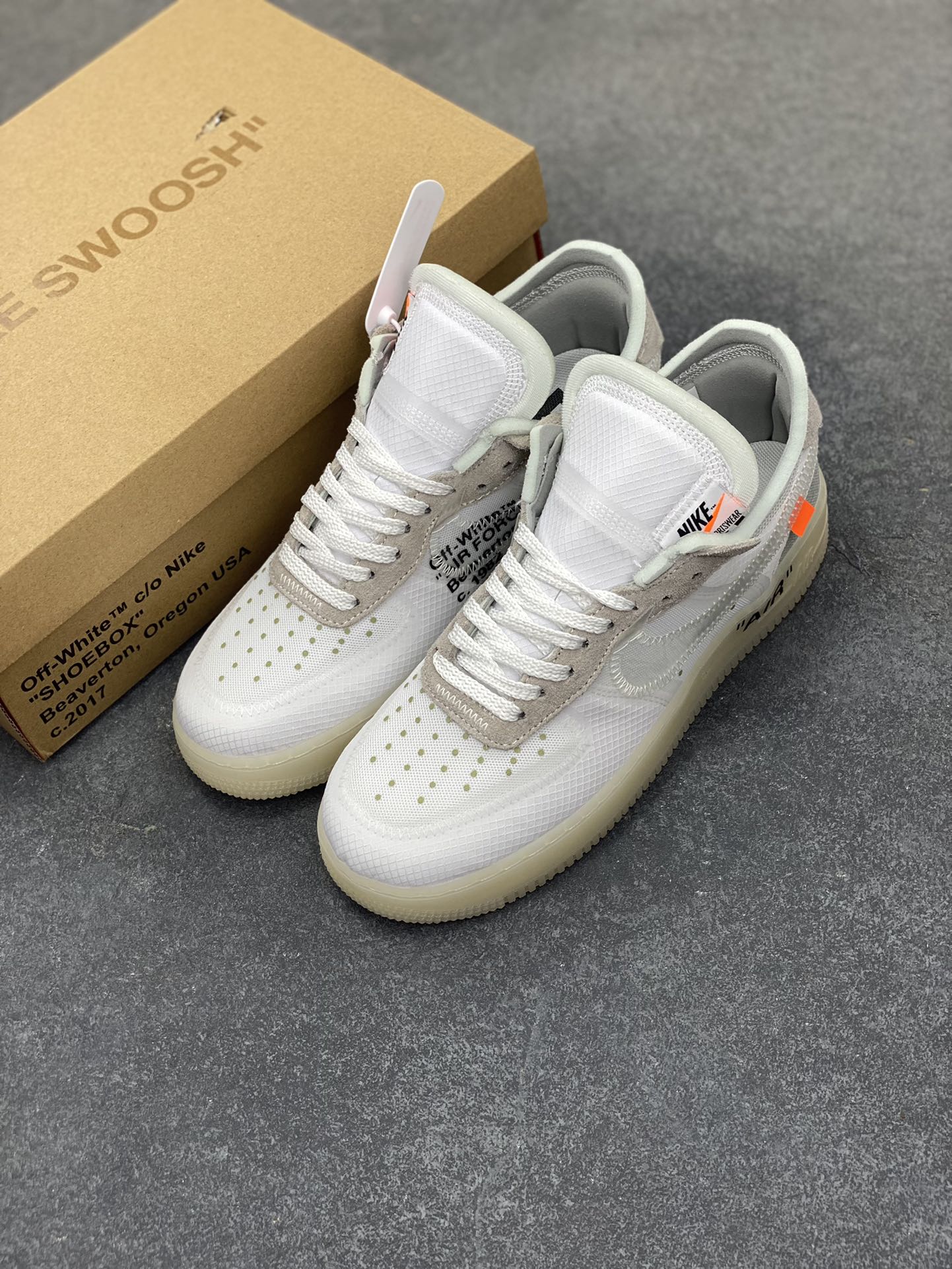 图片[8]-OFF-WHITE x NK Air Force 1 OW联名空军一号黑白#环保尼龙原配鞋带。柔软、弹性十足的缓震性能和出色的中底设计，横跨复古与现代的外型结合，造就出风靡全球三十多年的Force 1。 货号：AO4606-100 尺码：36 36.5 37.5 38 38.5 39 40 40.5 41 42 42.5 43 44 44.5 45-选品中心