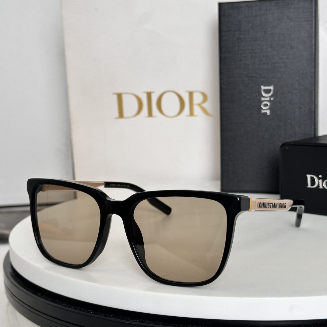  ‼️DIOR
MOD：DiorTagSU
Size：54口19-145