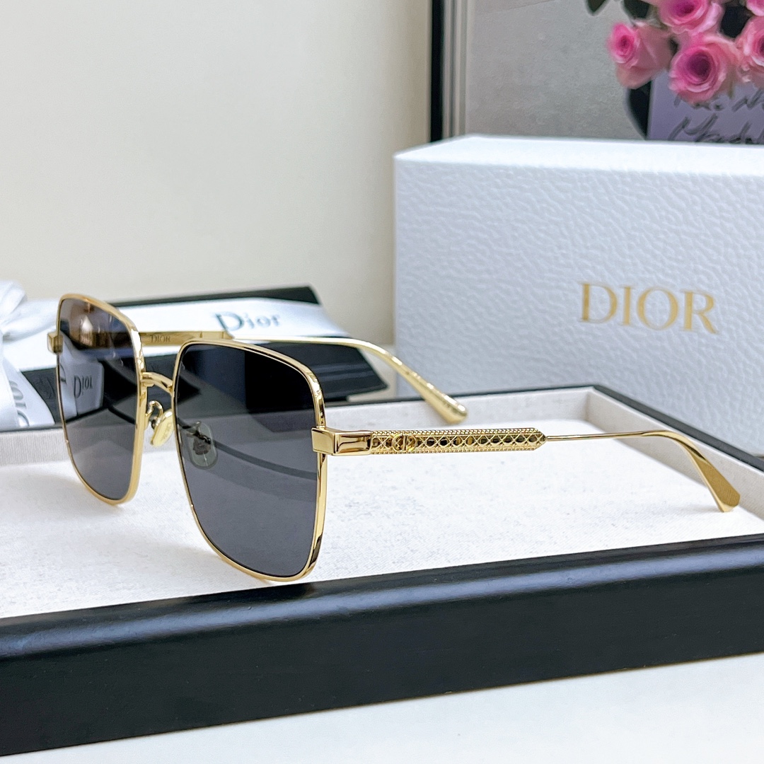  高版本 
18k电镀 原版叶子
DIOR 
MOD：Cannage S1U
SIZE：59-18-14
