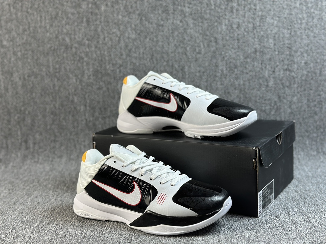 本地()
CK纯原 NK Kobe V " Bluce Lee Alt " 科比5 科比五 实战篮球鞋 CD4991-101 李小龙配色
国内一线头部大厂OG全新生产线出品 高端零售 外贸专供品质 原鞋原数据纸板开发 独立私模 独家女鞋模具
尺码:36 36.5 37.5 38 38.5 39 40 40.5 41 42 42.5 43 44 44.5 45 46 47.5 48.5
编号:47OFTU97