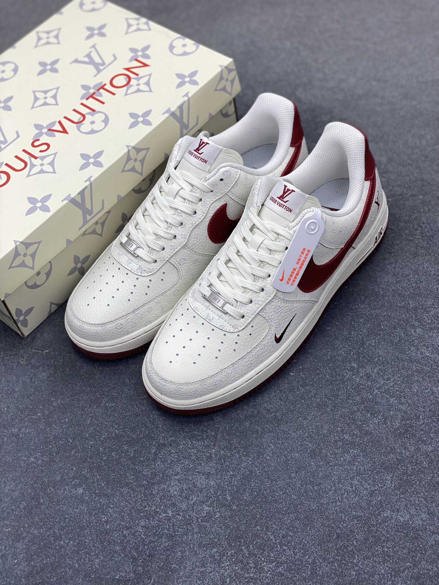 图片[8]-NIke Air Force 1 \’07 Low LV联名-白红 空军一号低帮 运动鞋 休闲鞋 折边针车 工艺难度大 原楦头原纸板 原装鞋盒 原厂鞋底 超高清洁度 细节完美 货号：LW9279-015 尺码：36 36.5 37.5 38 38.5 39 40 40.5 41 42 42.5 43 44 44.5 45-选品中心