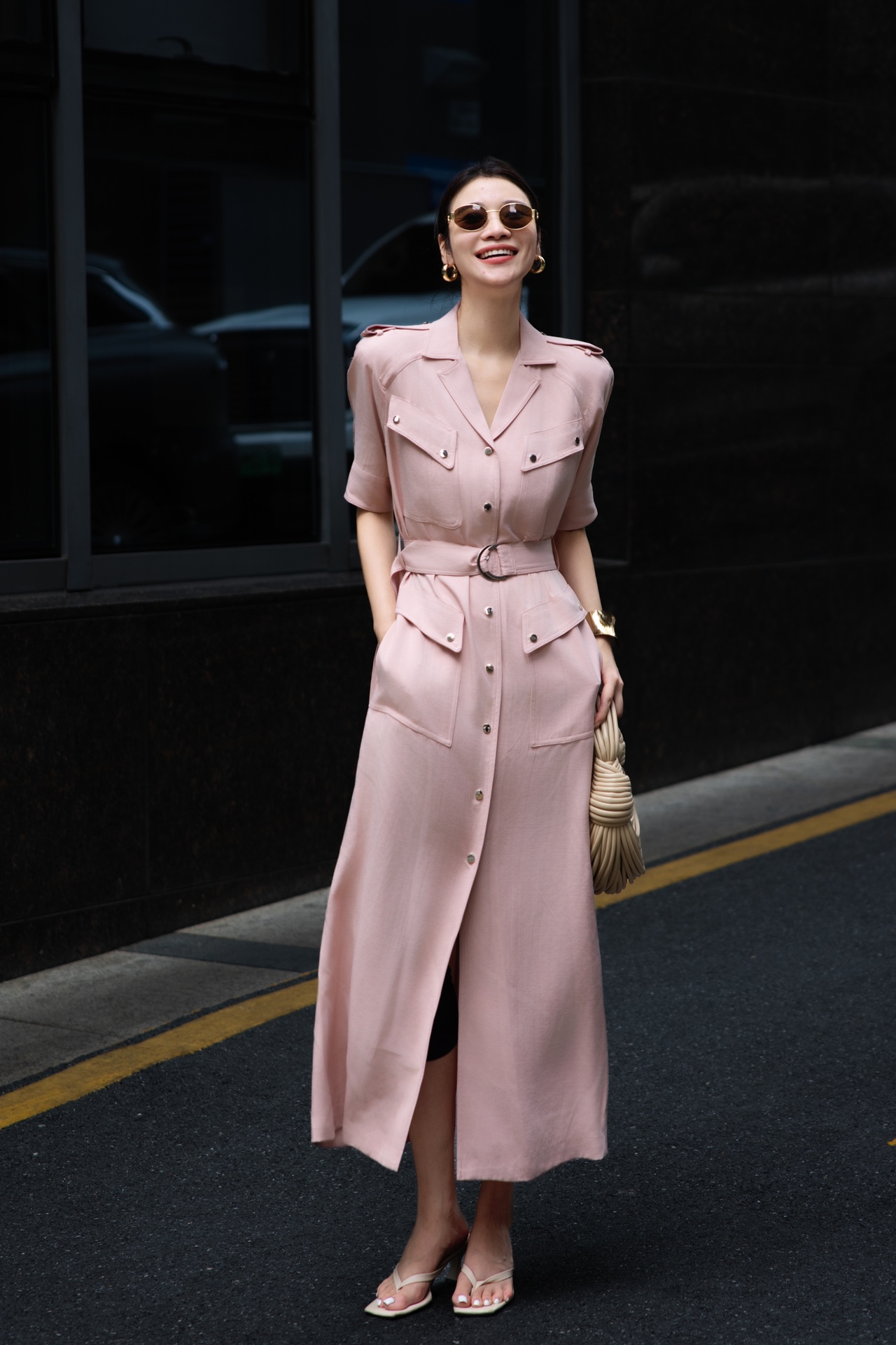 “High-Quality Women’s Dress: BC Packed, Fancy, Fashionable, One-Size-Fits-All Craftsmanship”