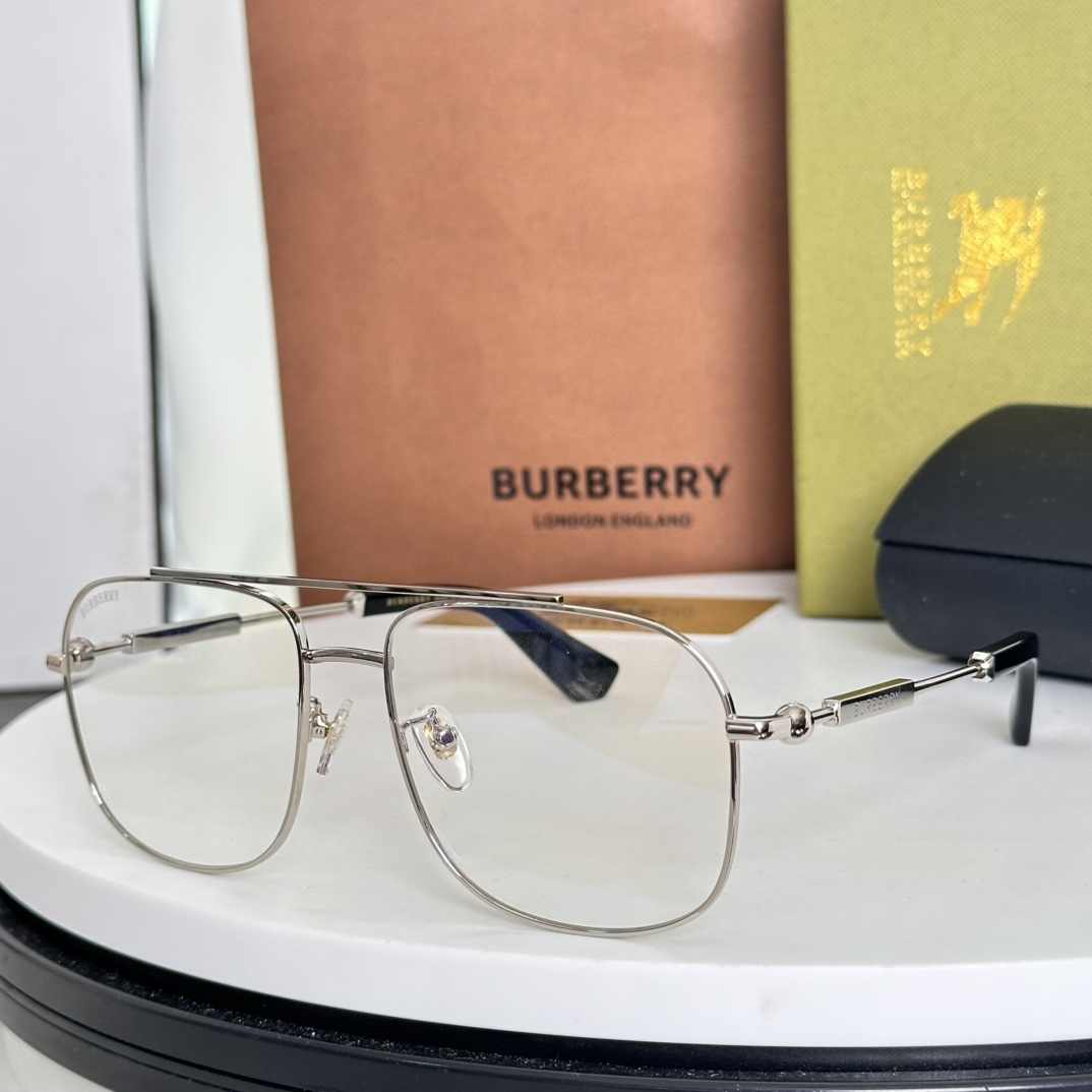 。  ‼️BURBERR* 
MODEL：OBE3159 
SIZE：58口16-145